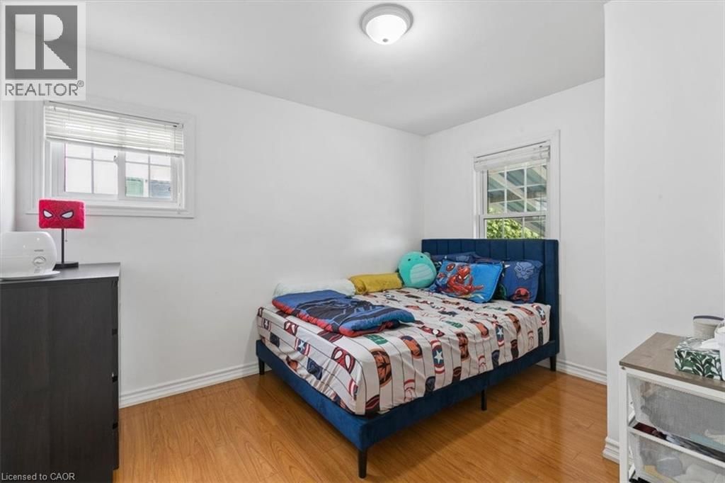 18 GOWDY AVENUE Image 11