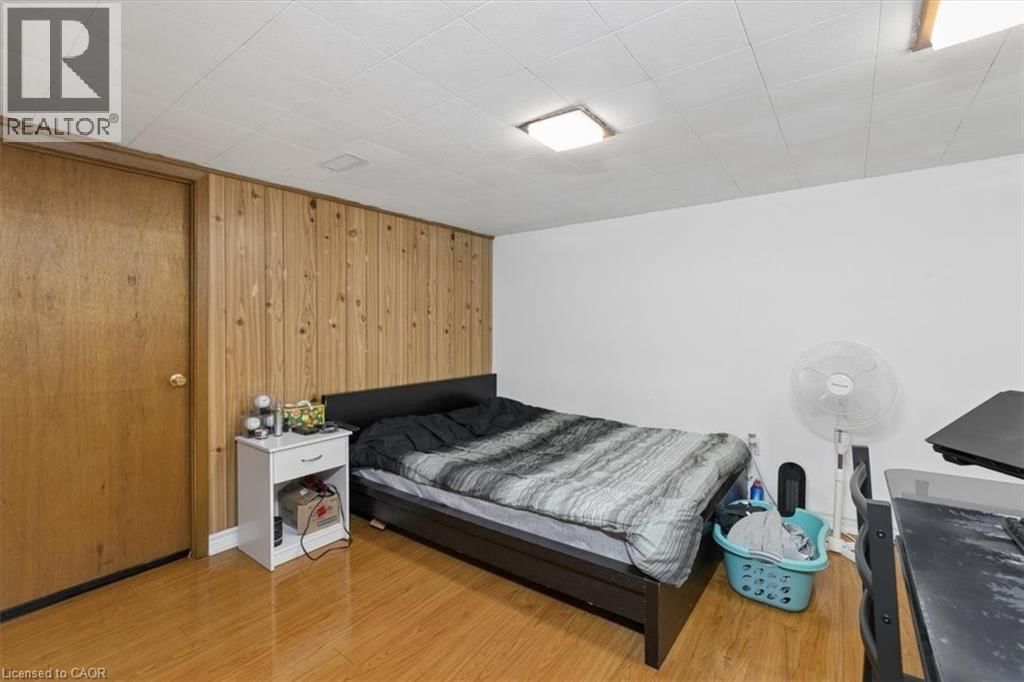 18 GOWDY AVENUE Image 16