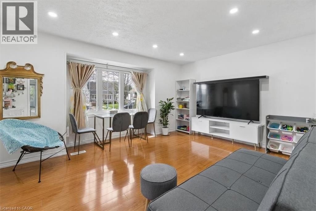 18 GOWDY AVENUE Image 5