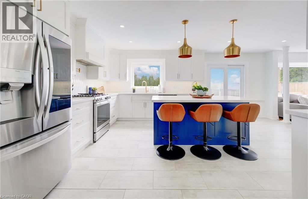 643 PHOEBE CRESCENT Image 13