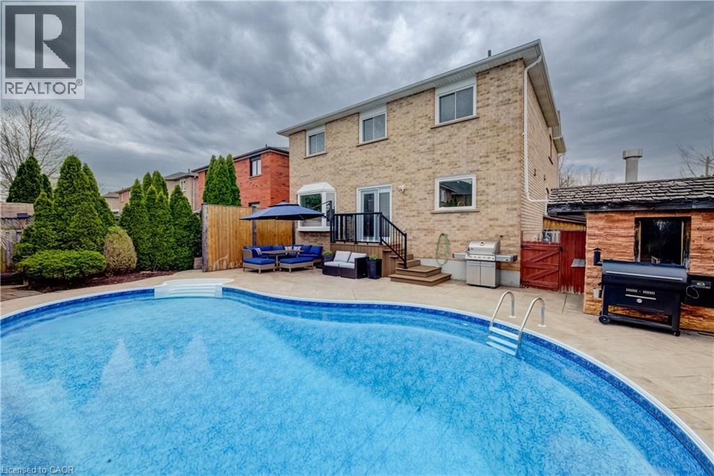 643 PHOEBE CRESCENT Image 44