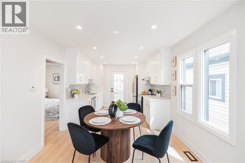 297 BRITANNIA AVENUE Image 11