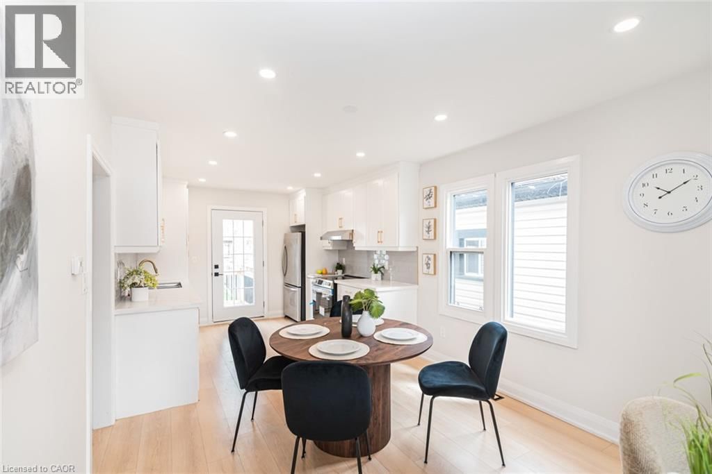 297 BRITANNIA AVENUE Image 15