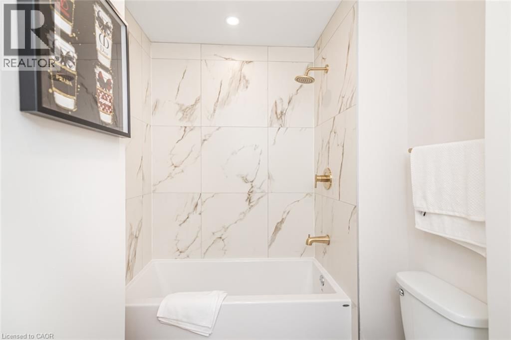 297 BRITANNIA AVENUE Image 22