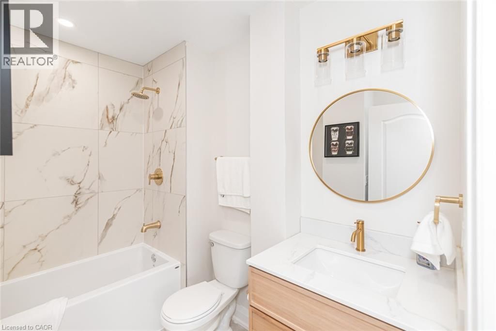 297 BRITANNIA AVENUE Image 25