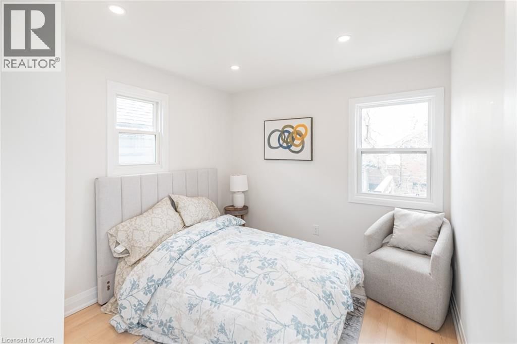 297 BRITANNIA AVENUE Image 28