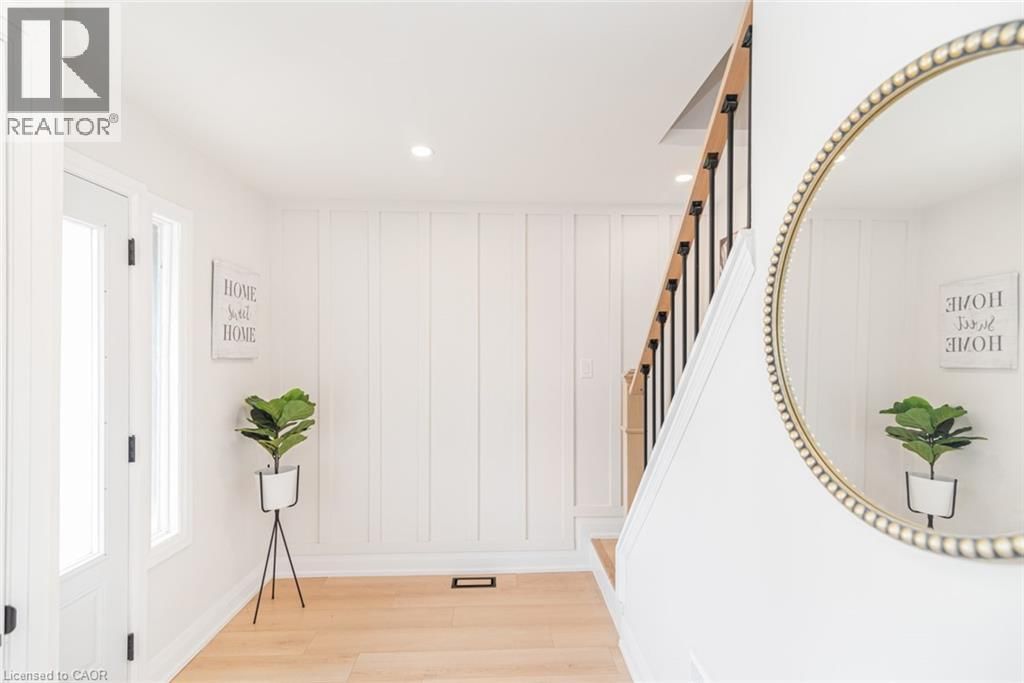 297 BRITANNIA AVENUE Image 5