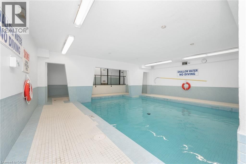 1501 - 975 WARWICK COURT Image 26