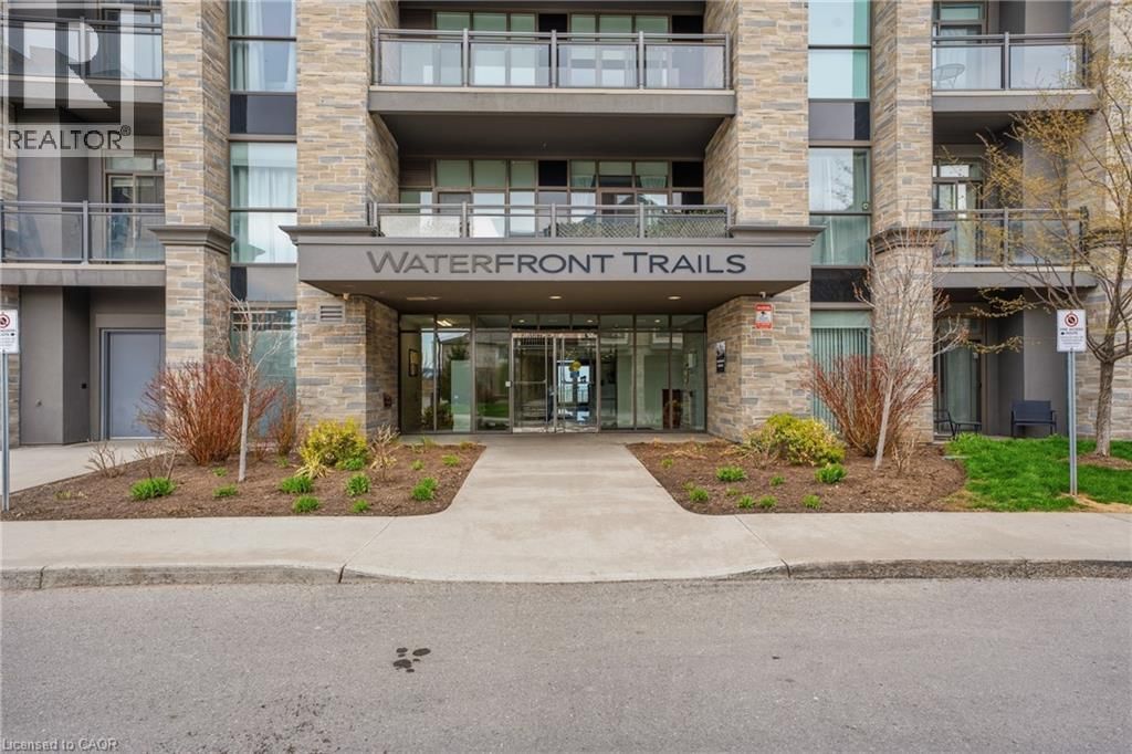 330 - 35 SOUTHSHORE CRESCENT Image 1