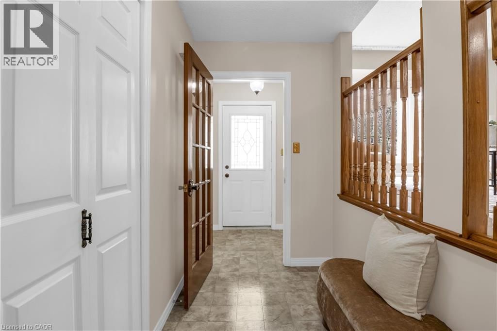 318 BURNETT AVENUE Image 5