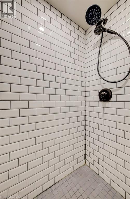 8 SPRING STREET EAST Image 47