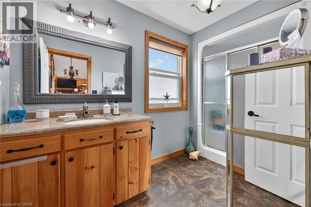 27 BLUE WATER PARKWAY Image 23