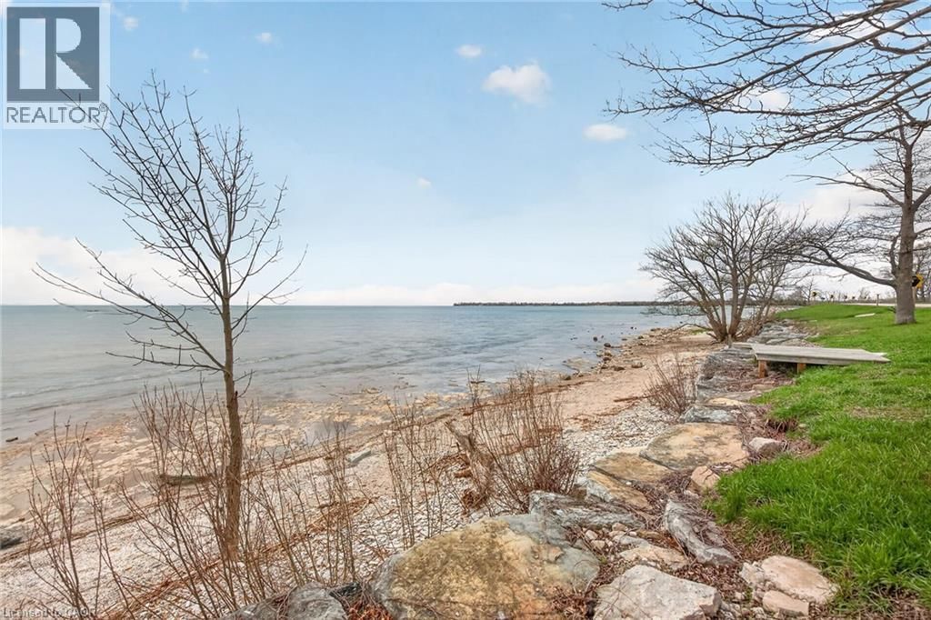 27 BLUE WATER PARKWAY Image 45