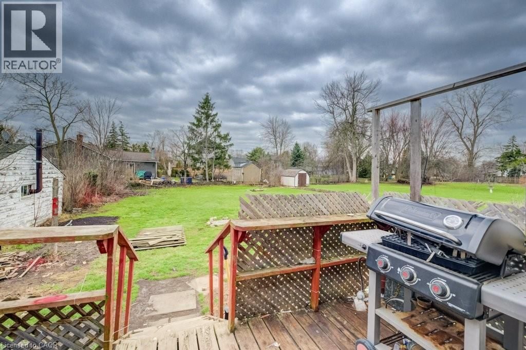 37 CATHERINE STREET Image 35