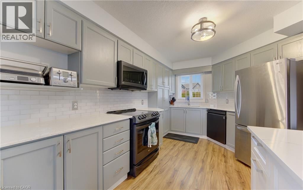 512 HIDDEN CREEK DRIVE Image 10