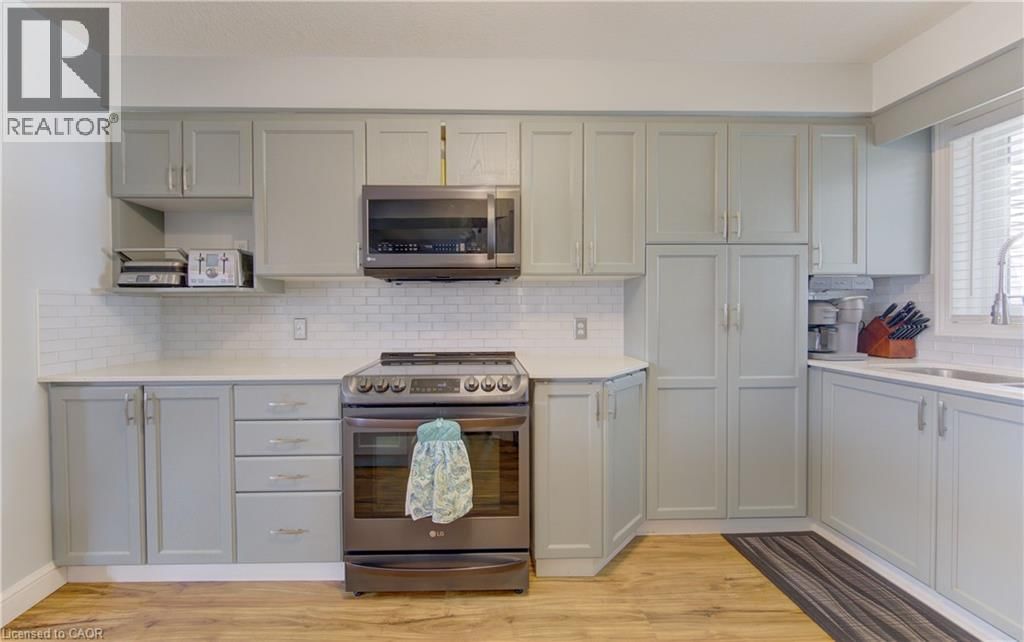 512 HIDDEN CREEK DRIVE Image 18