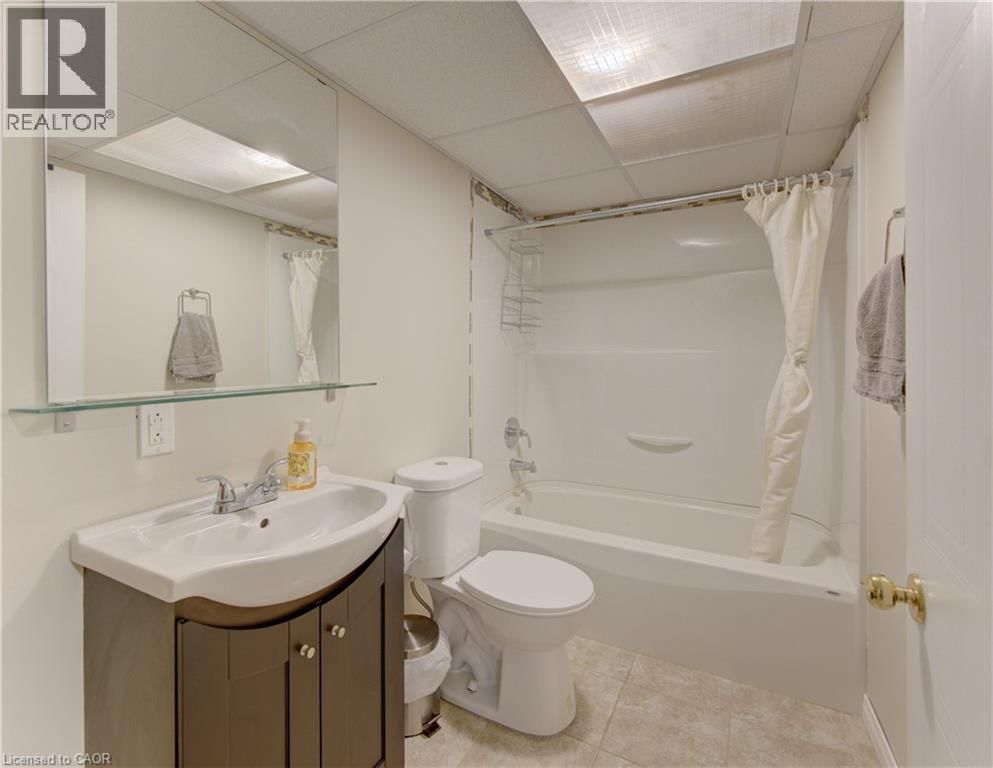 512 HIDDEN CREEK DRIVE Image 28