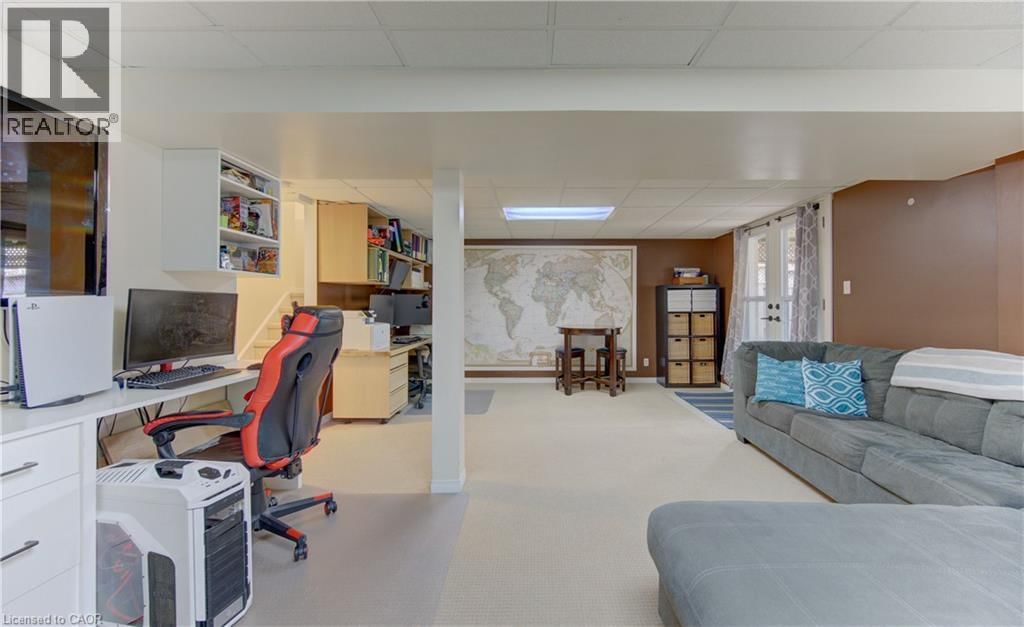 512 HIDDEN CREEK DRIVE Image 32