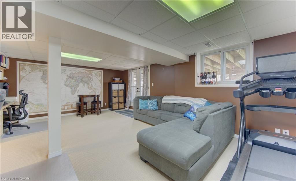 512 HIDDEN CREEK DRIVE Image 33