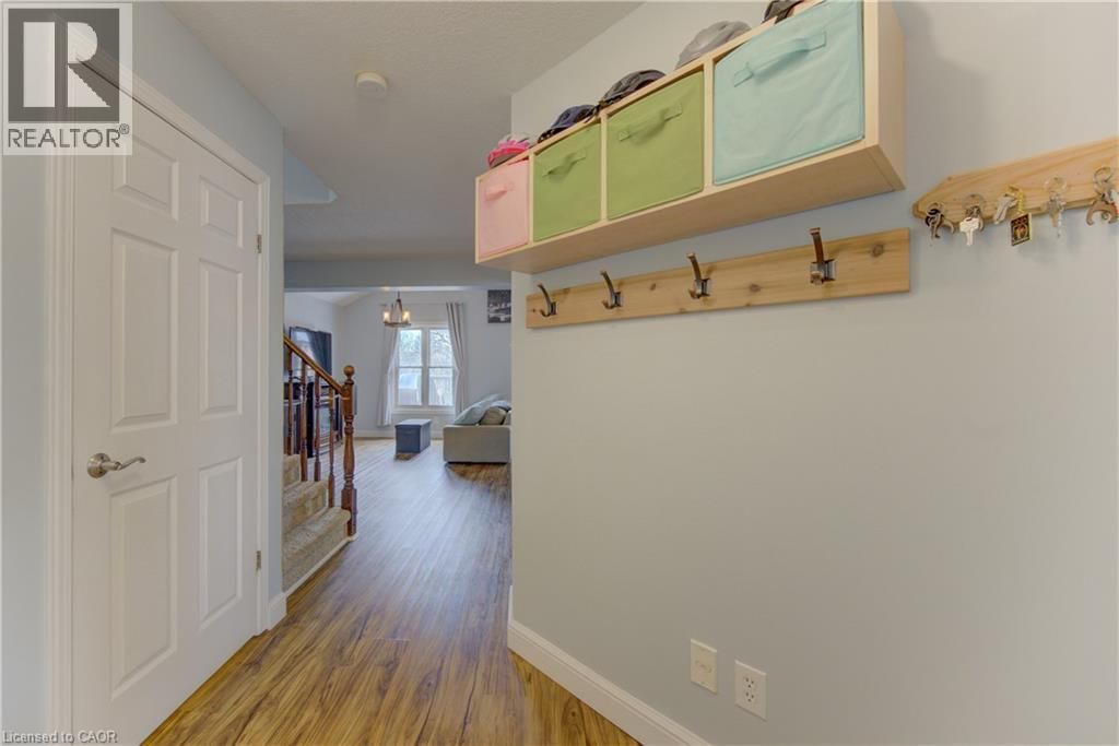 512 HIDDEN CREEK DRIVE Image 5