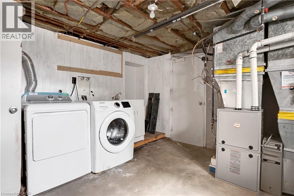 335 SPEEDVALE AVENUE EAST Image 28