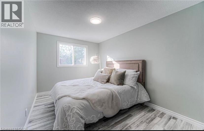 238 NORTHLAKE DRIVE Image 10