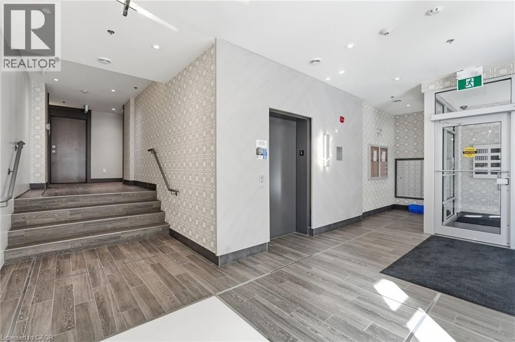 306 - 479 CHARLTON AVENUE EAST Image 25