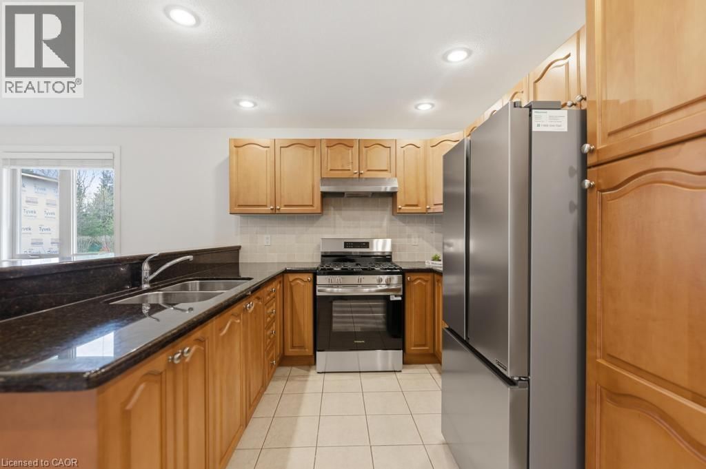 80 LISTER AVENUE Image 11