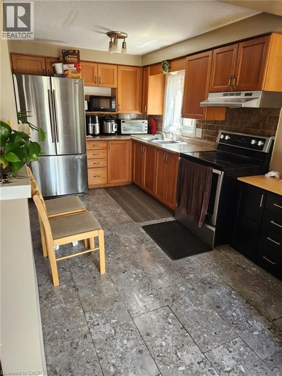 1126 COPPER LEAF CRESCENT Image 6