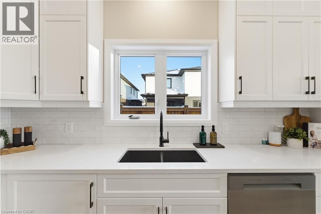 24 - 29 WEYMOUTH STREET Image 12