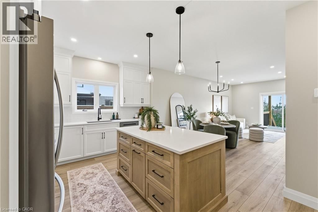 24 - 29 WEYMOUTH STREET Image 5