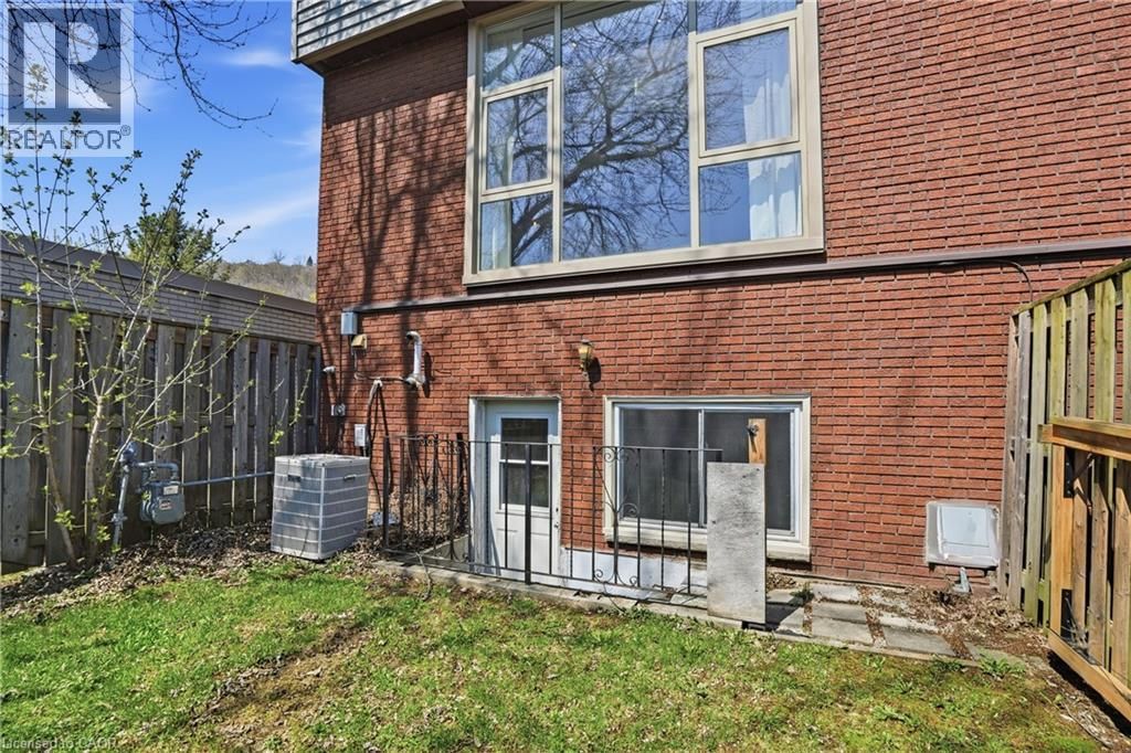 10 - 23 WATSONS LANE Image 22