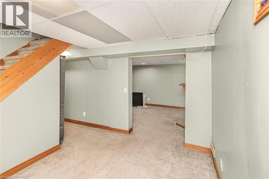 135 GLASSCO AVENUE NORTH Image 34