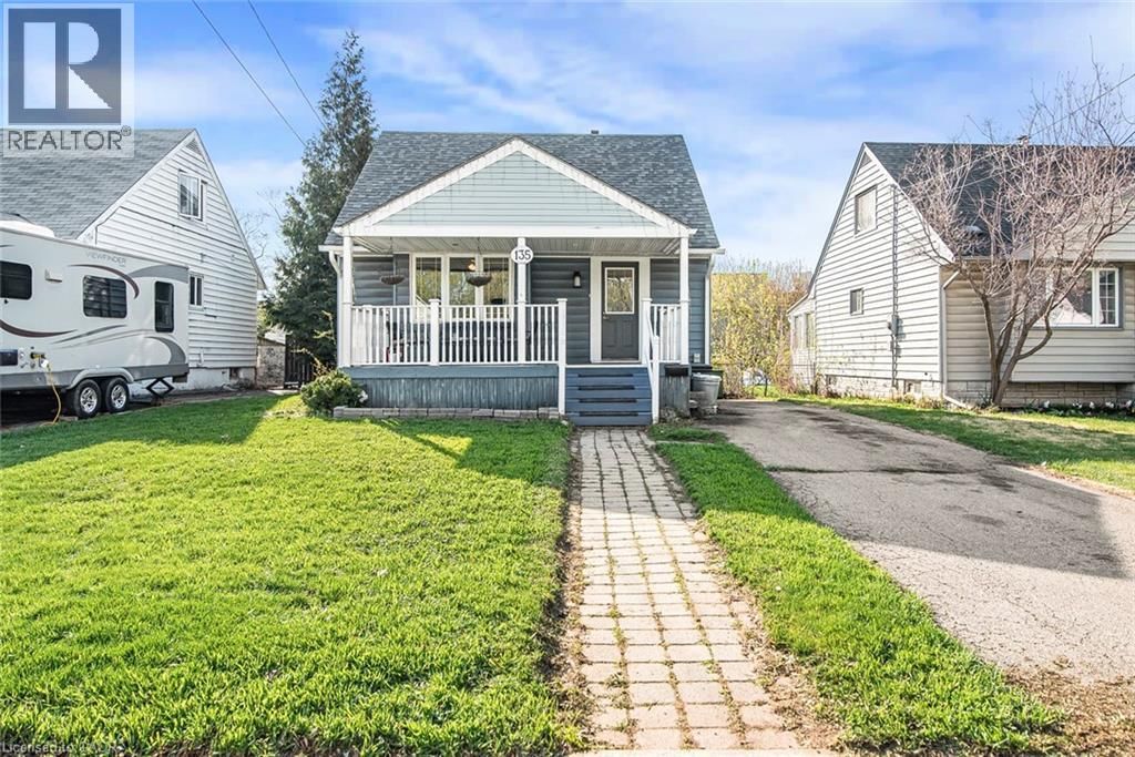 135 GLASSCO AVENUE NORTH Image 5