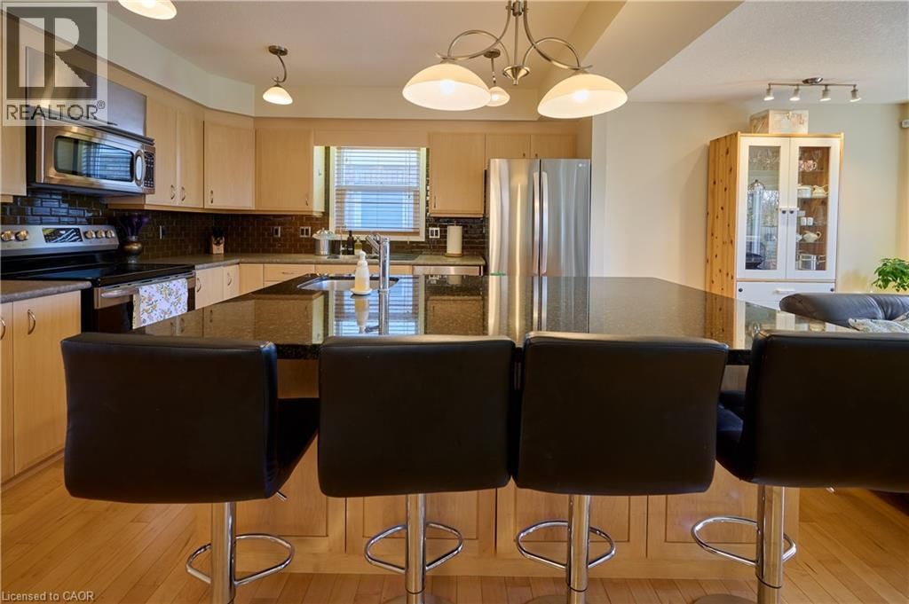 126 SNOWDROP CRESCENT Image 10