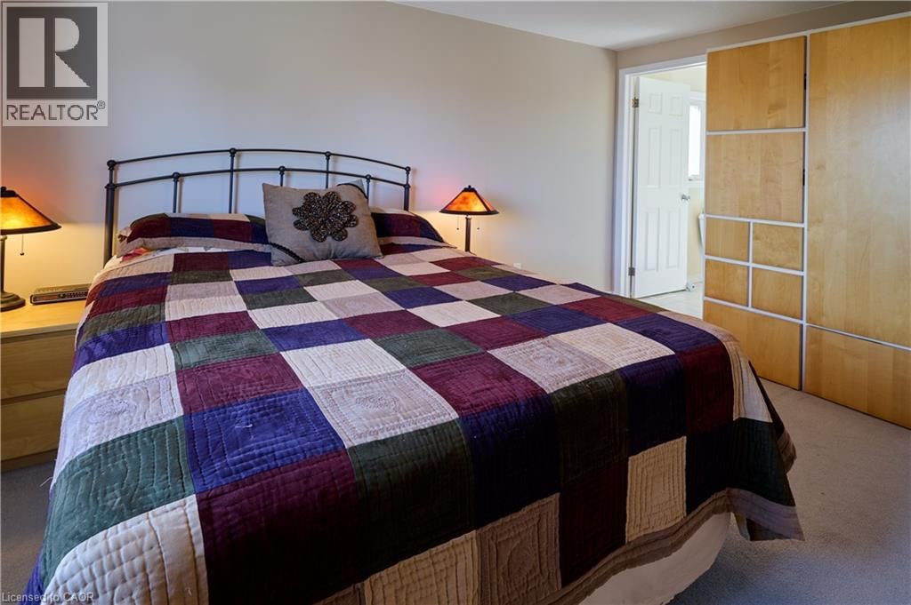 126 SNOWDROP CRESCENT Image 23