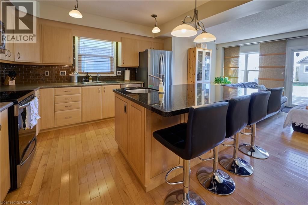 126 SNOWDROP CRESCENT Image 9