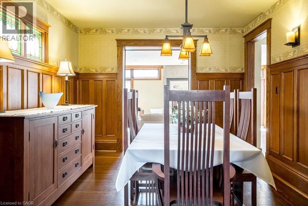 91 PAISLEY AVENUE NORTH Image 10