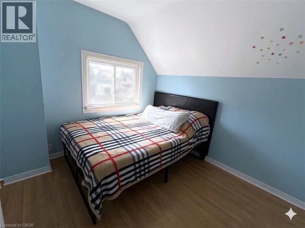 54 EDINBURGH AVENUE Image 15