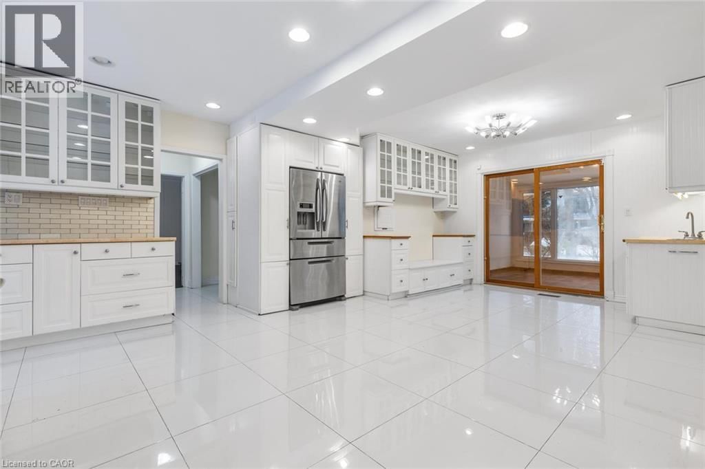 145 WOLFDALE AVENUE Image 7