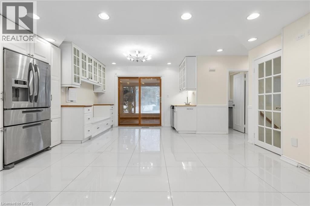 145 WOLFDALE AVENUE Image 8