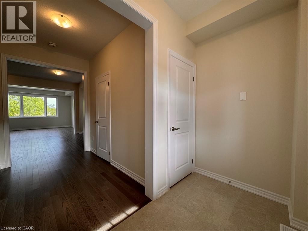 10 CHAPMAN ROAD Image 13