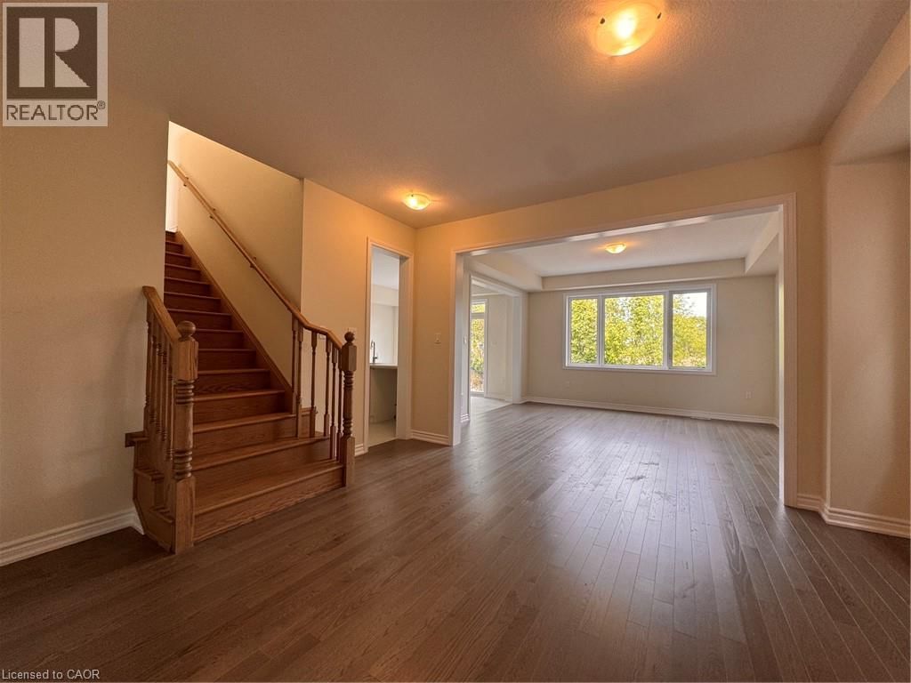 10 CHAPMAN ROAD Image 15