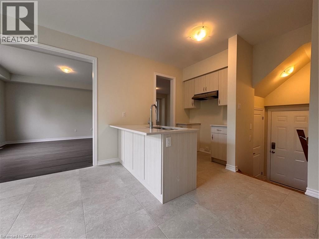10 CHAPMAN ROAD Image 18