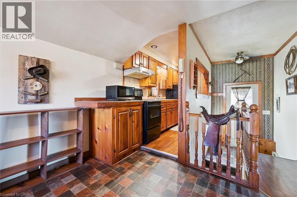 465 KARN STREET Image 14