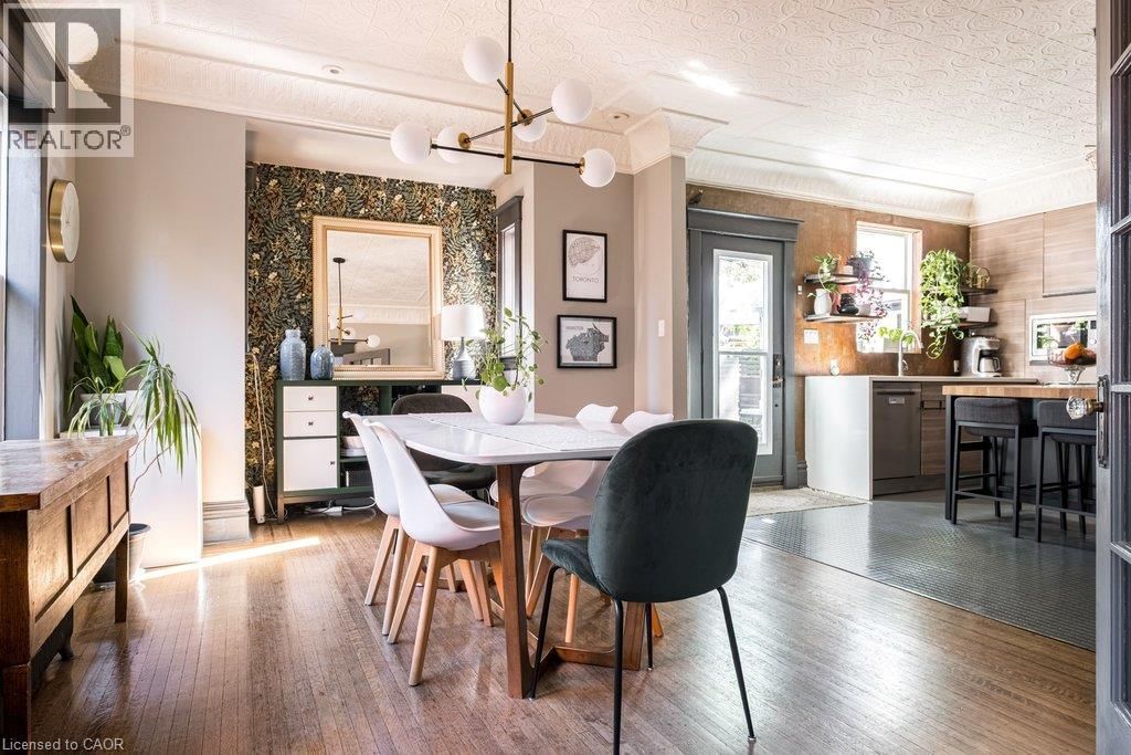 63 CHEDOKE AVENUE Image 13