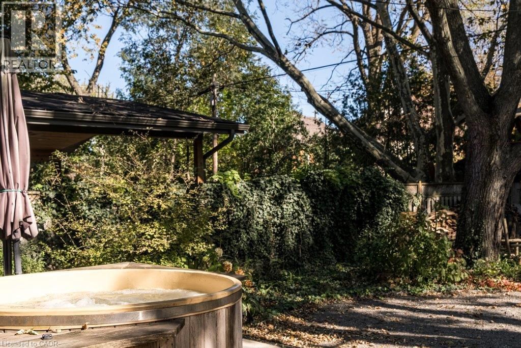 63 CHEDOKE AVENUE Image 47
