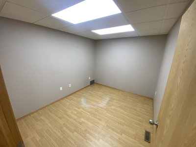 Image #1 of Commercial for Sale at 50, Vegreville, Alberta