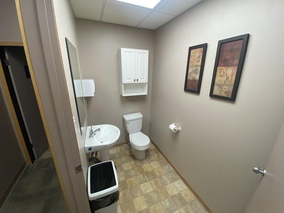 Image #1 of Commercial for Sale at 50, Vegreville, Alberta