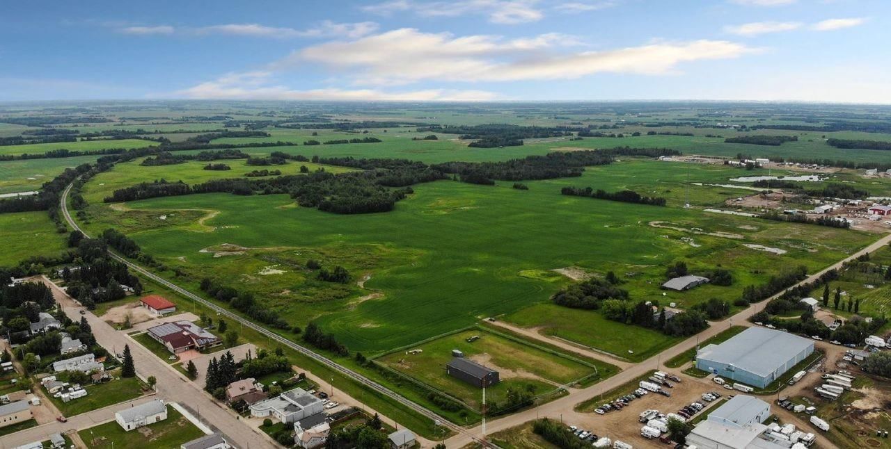 1 First Street, Thorhild, Alberta T0A 3J0